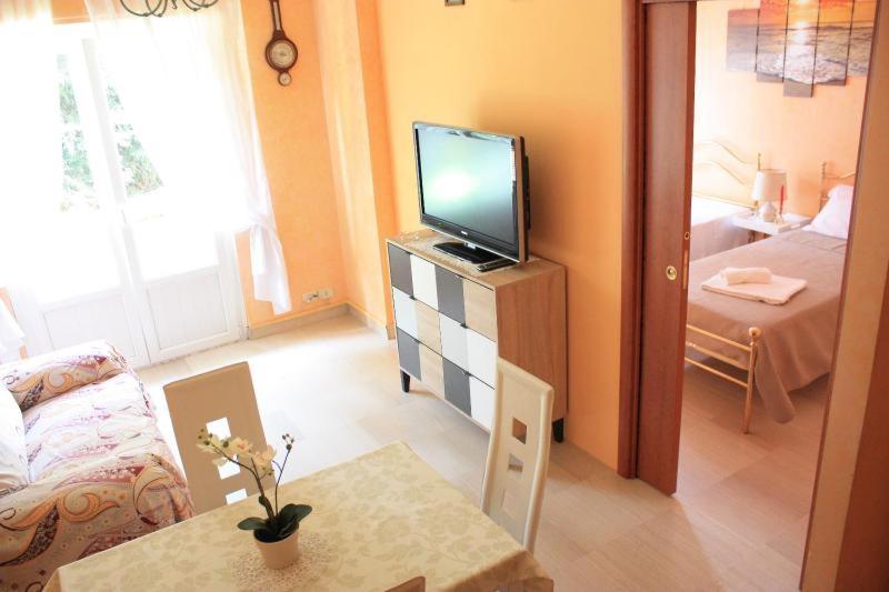 Apartment At Colosseo With Terrace Overlooking The Garden By Lyon Rome Buitenkant foto